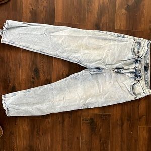 Abercrombie and Fitch curve love Ultra High Rise Straight